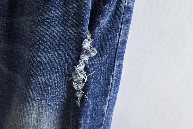 F7 плюс Размеры Повседневное Для женщин джинсы сезон: весна–лето потертое