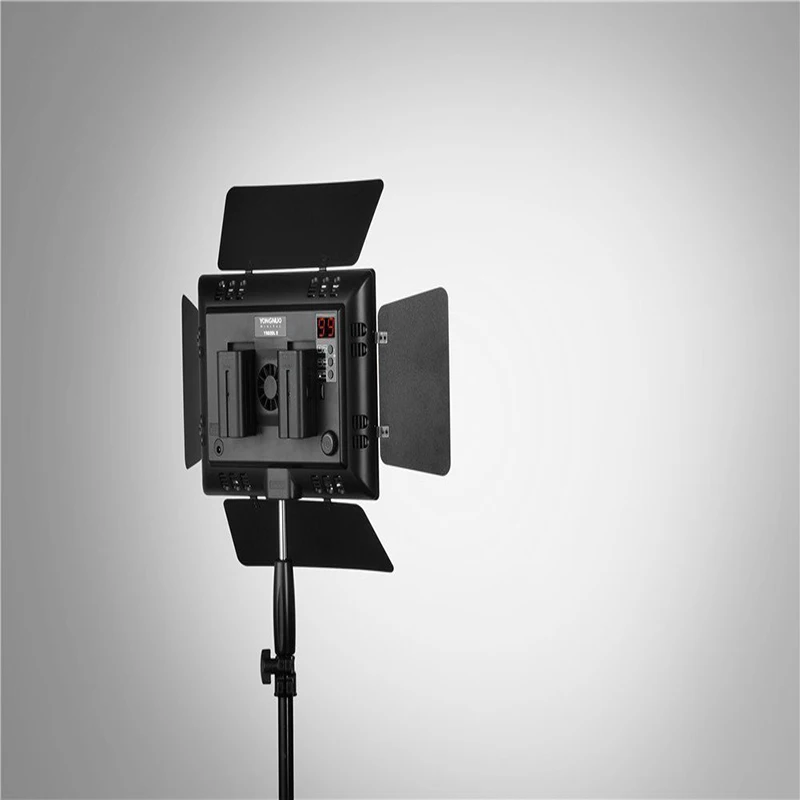 Светодиодная лампа для видеосъемки Yongnuo YN600 II YN600L 5500K + комплект адаптера