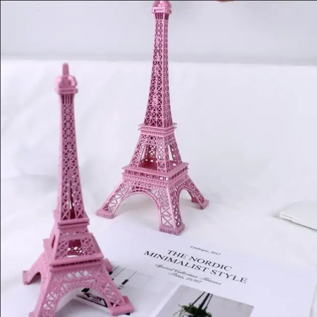 Романтическая девушка мечты Эйфелева башня розовая настольные украшения
