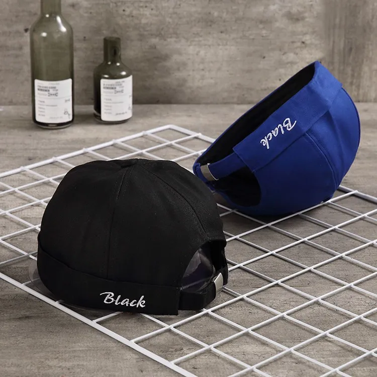 

2019 Vintage Letter Hip Hop Men Hat Cotton Retro Skullies Cap Adjustable Brimless Hat Landlord Breathable Beanie Hat Sailor Cap