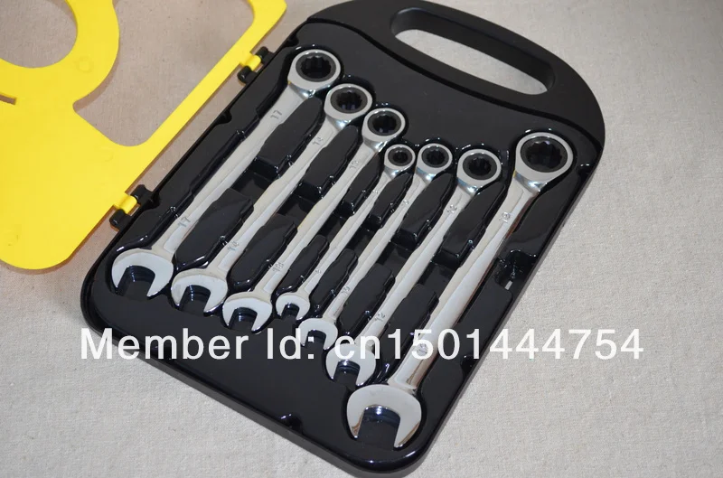 

NEW 7pcs/set CRV 72T Combination Car wrench set Wrench ratchet Spanner tool