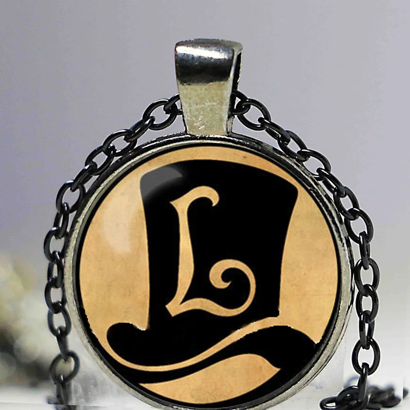 Кулон со стеклянным кабошоном и эмблемой профессора лайтона | Украшения