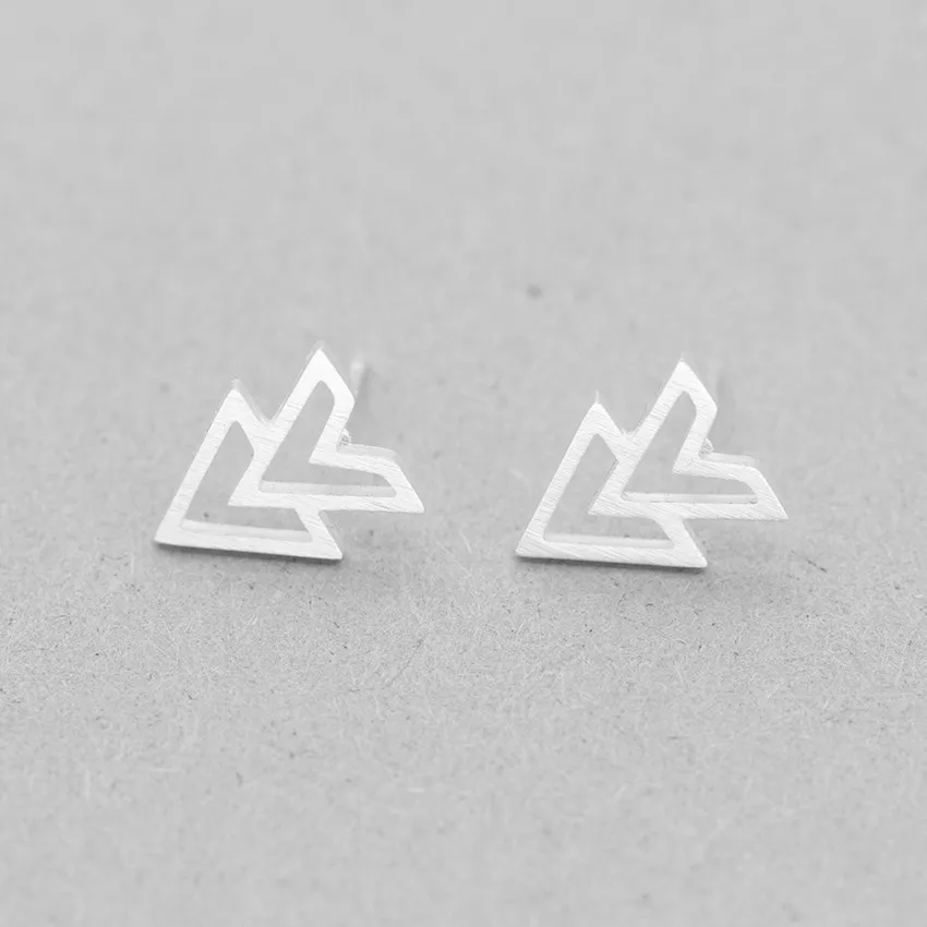 Великолепная сказка Нержавеющая сталь Arrow Stud earring 2017 Для женщин jewelry Винтаж цвет