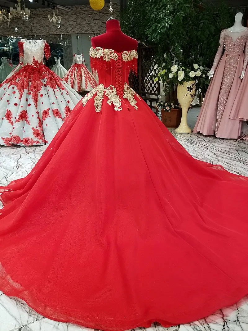 Красное бальное платье без бретелек 2018 праздничные платья с кружевным лифом