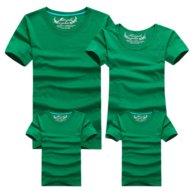 Один предмет в семейном однотонном комплекте для ребенка и мамы однотонная