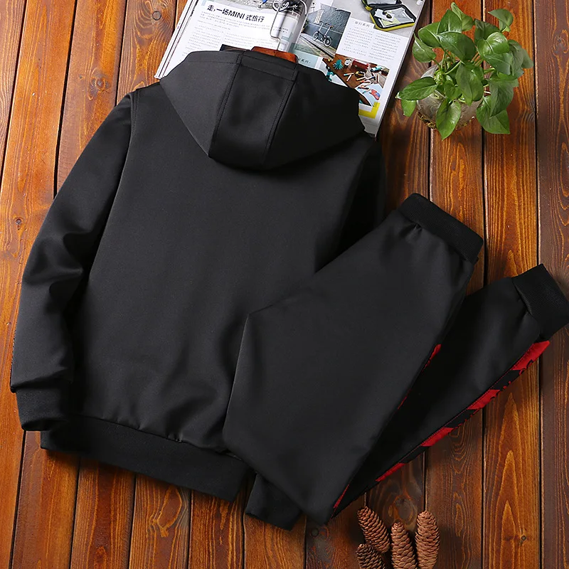 

Men Sportsuit Set Spring Fashion Hooded Sweatshirt+Pants Sportswear Two Piece Set Tracksuit For Men Fitness Clothing