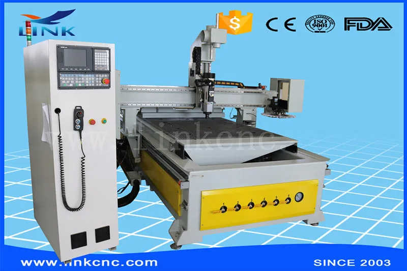 Сделано в Китае УВД ЧПУ для advertisint промышленности LXM1325ATC|atc cnc router|cnc routeratc |