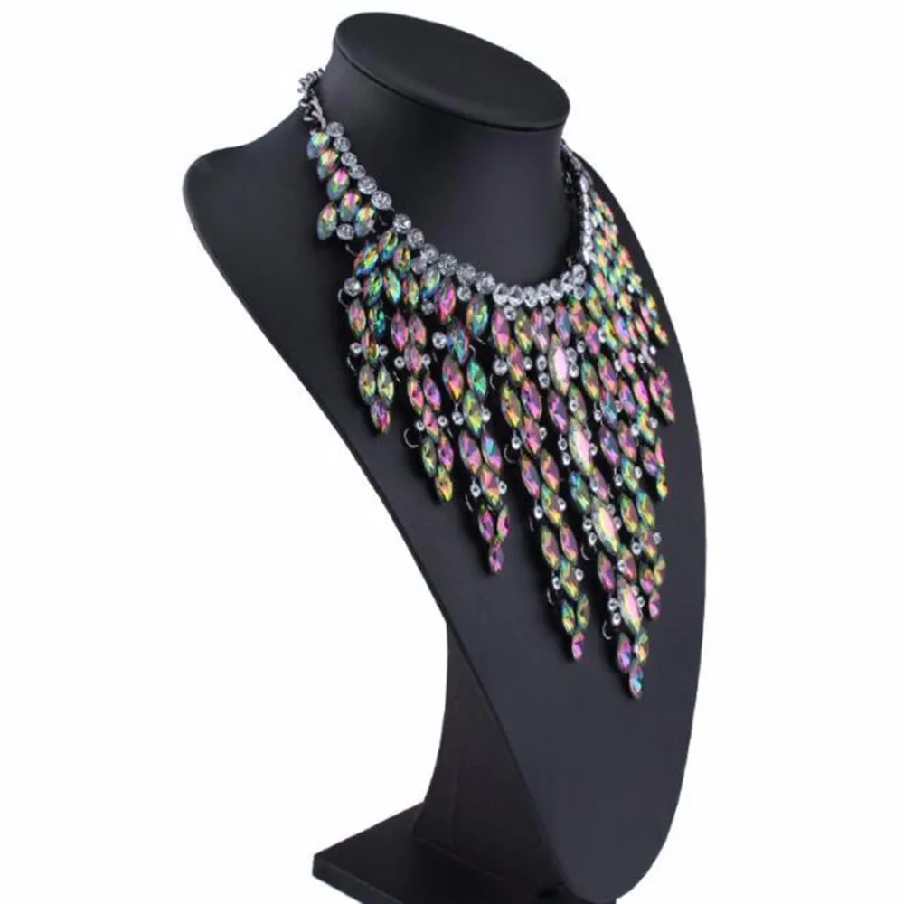 Женское длинное колье чокер DiLiCa с кристаллами и кисточками вечерние ювелирные