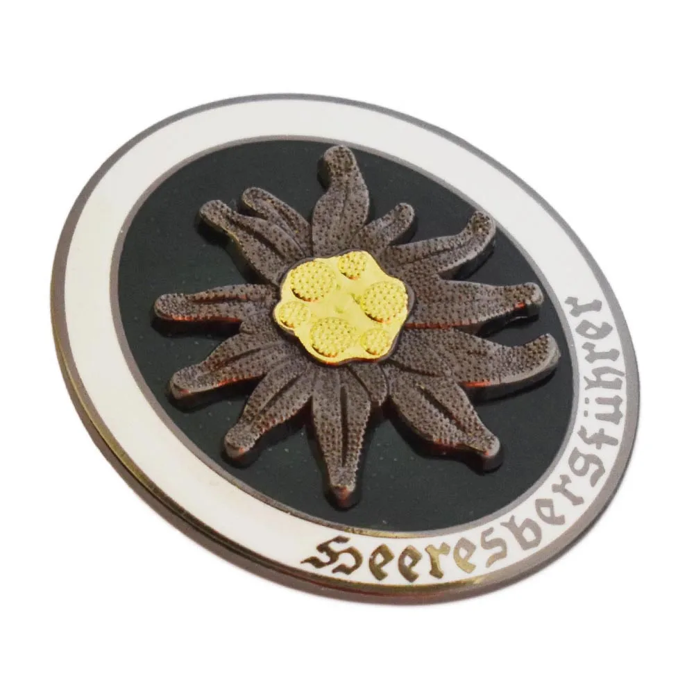 

WW2 GERMAN EDELWEISS MOUNTAIN DIVISION OFFICER METAL BADGE