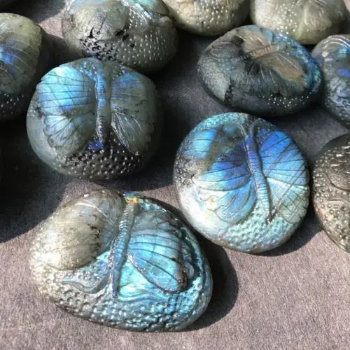 Natural labradorite hand carved butterfly skull quartz crystal Manual random 1pc | Дом и сад