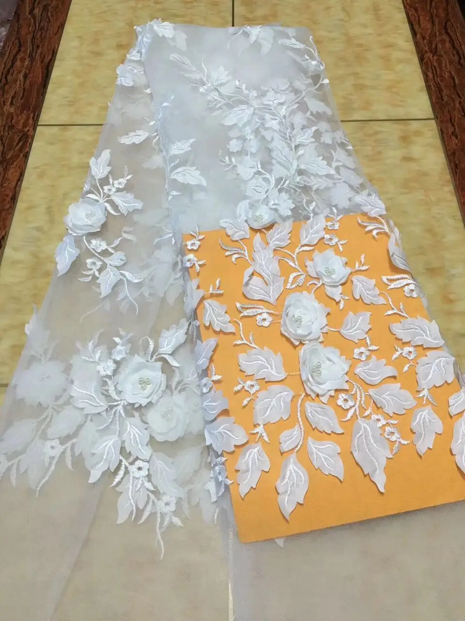 Белое высококачественное 2017 Африканское кружево ткани вышитый тюль бисер