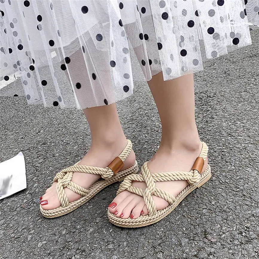 Sandalias mujer 2019 женские босоножки большого размера полые плоские низкие трава