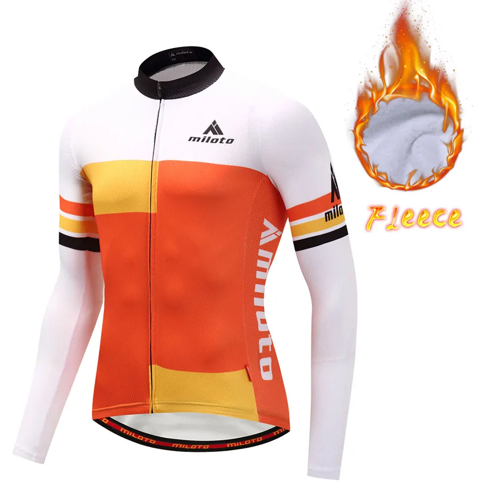 Оранжевый зимний костюм для велосипедистов из флиса с термическими рукавами от Pro Team для гонок на велосипеде.