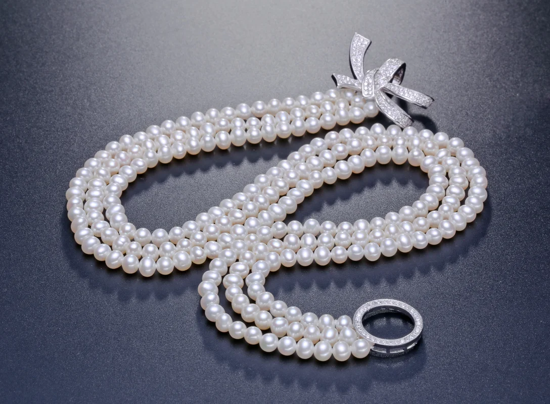 ?? 2020新40センチメートル5-6ミリメートル3行天然淡水真珠のネックレスのチェーン女性ガール完璧弓ネクタイショート鎖骨ネックギフト