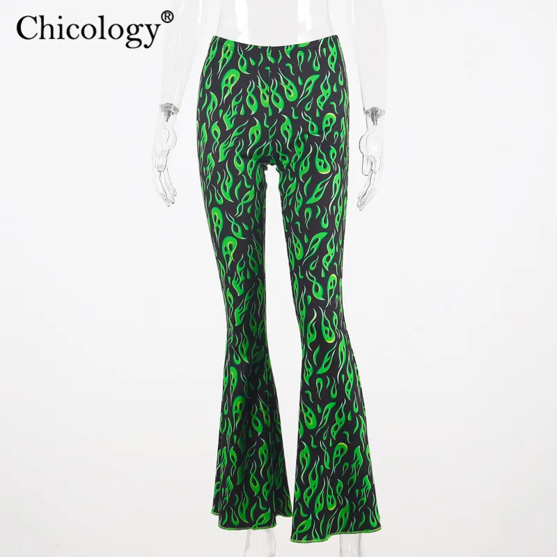 Брюки клеш Chicology с зеленым огненным принтом пикантные женские уличные штаны