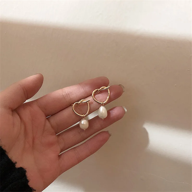 Серьги с ушками высокое качество 2019 корейское металлическое сердце природа