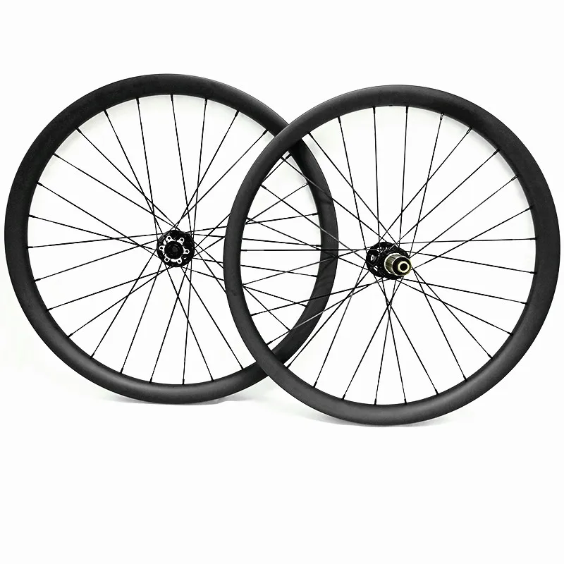 Дисковые колеса для горного велосипеда 29er carbon AM 40x28 мм бескамерные Асимметричные