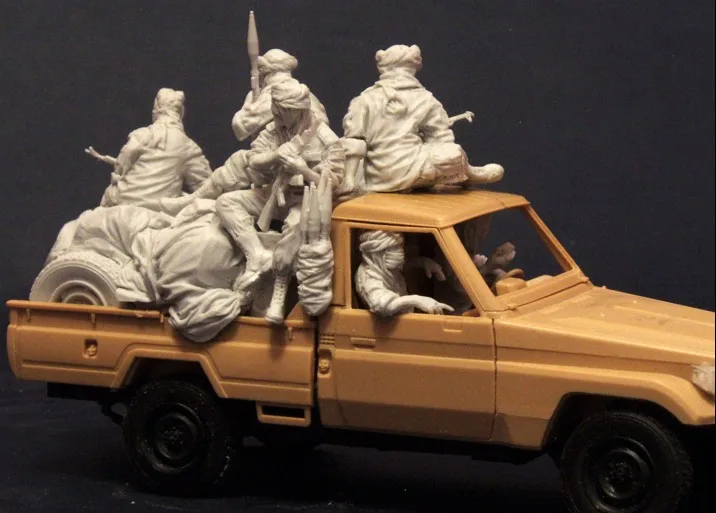 Фигурка из смолы в масштабе 1/35 Современные Военные атрибуты 7 человек и посылки