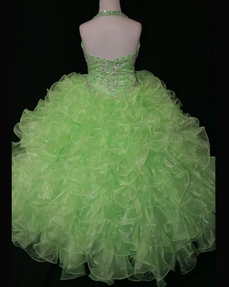 Детские вечерние платья с открытыми плечами на бретельках украшенные