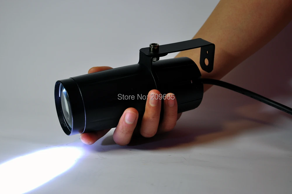 Светодиодный точечный светильник Gigertop 3 Вт белый светодиодный с эффектом