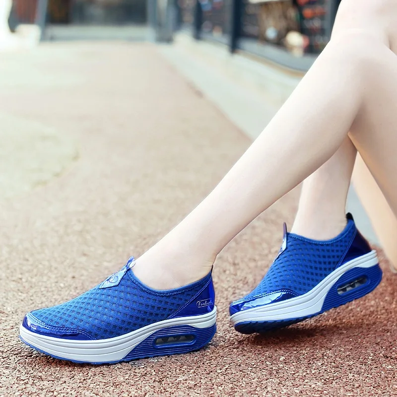 

2019 Summer Women Platform Shoes Woman Flat Casual Shoes Lady Slip On Mesh Comfort Sweet Black Fabric Shoes zapatos mujer