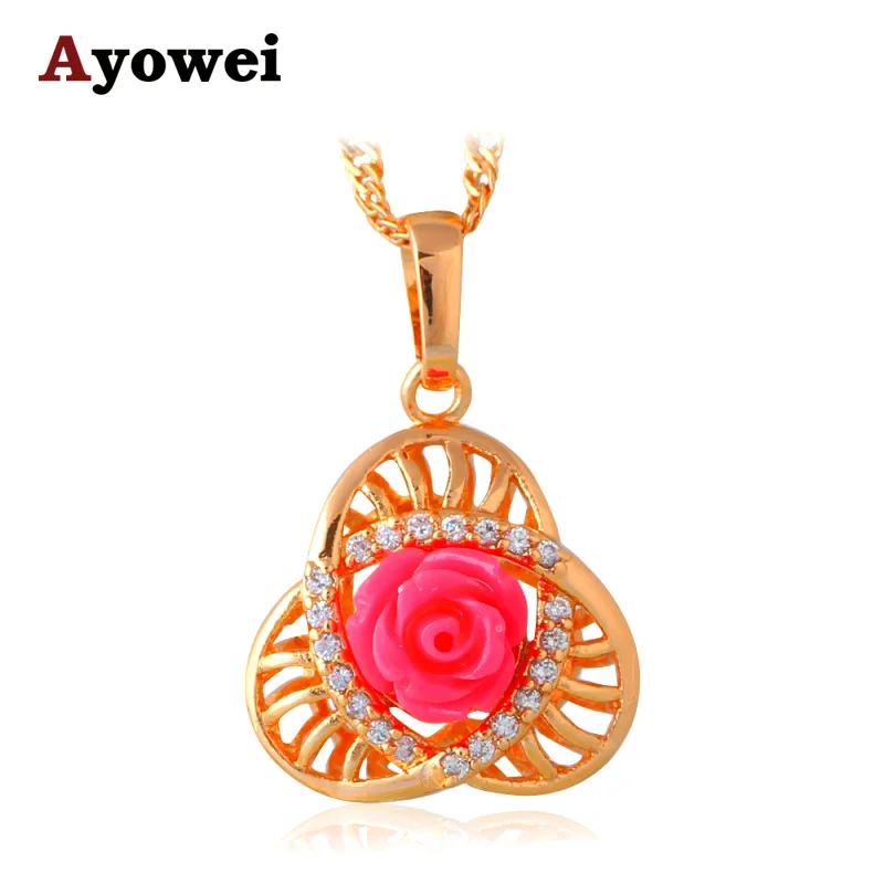 Изящные розовые ожерелья и кулоны розового цвета с цирконием в тон желтого