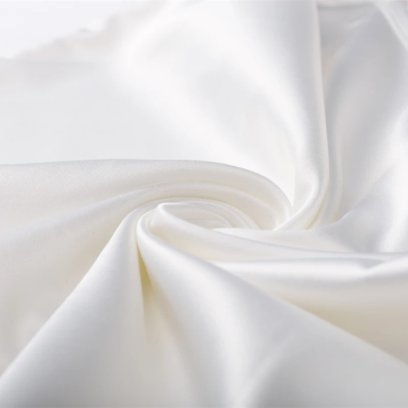 Летний Шелковый топ на бретелях 2017 женский сексуальный с v образным вырезом без