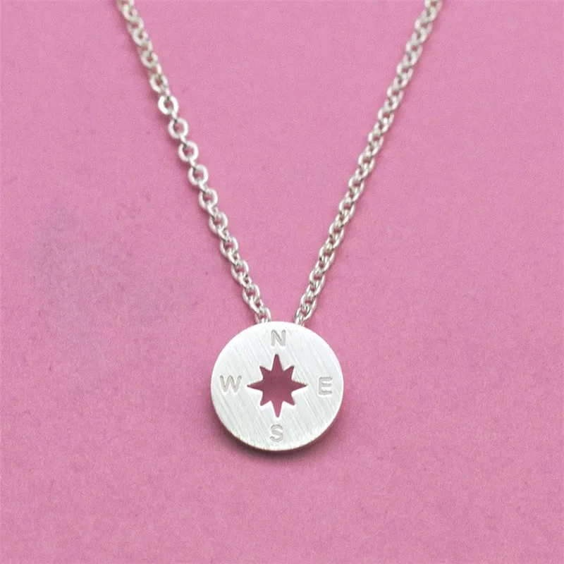 Ожерелье чокер из нержавеющей стали цвета розового золота с подвеской в виде