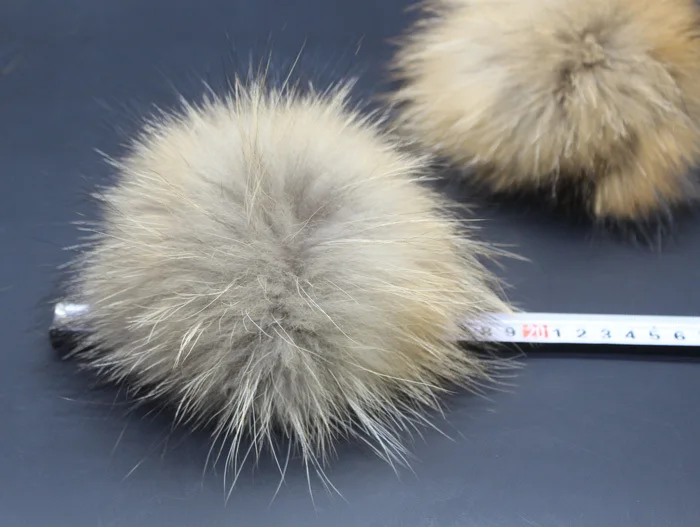 Женская шапка 2019 шапки облегающие зимние для женщин с большим помпоном из