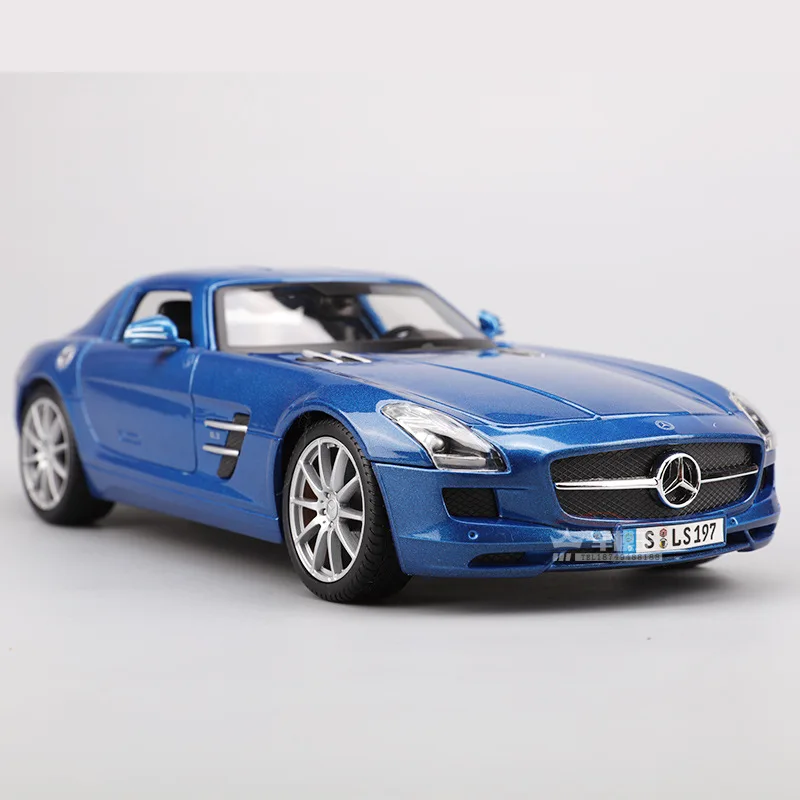 Модель спортивного автомобиля Benz SLS в масштабе 1:18 Игрушечная модель из