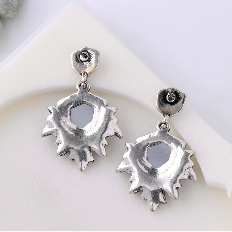 2017 новые популярные брендовые зеленые кольца с подвесками в виде листьев