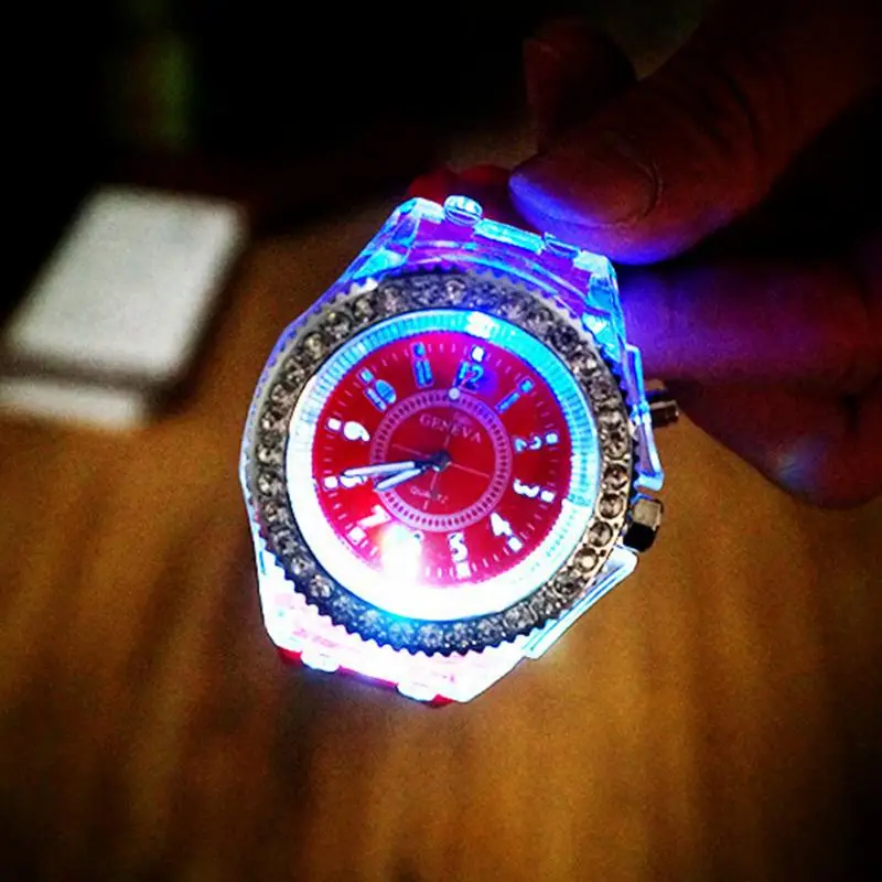 Fashion LED Luminous Lights Electronic Watch Hot Women Men Quartz Wirst Casual Student Clock for Kids Students Gift | Наручные часы
