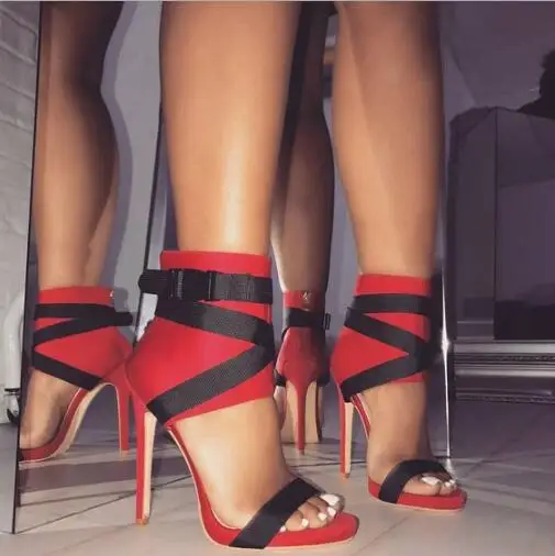 Sandalias mujer/2019 г. Новые модные однотонные женские босоножки на плоской подошве с