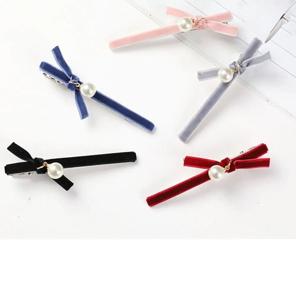 

1Pc Sweet Fashion Designer Romantic Women Girls Korean pearl Bow Hairpin Elegant Twist Hair Clip Headdress Gifts