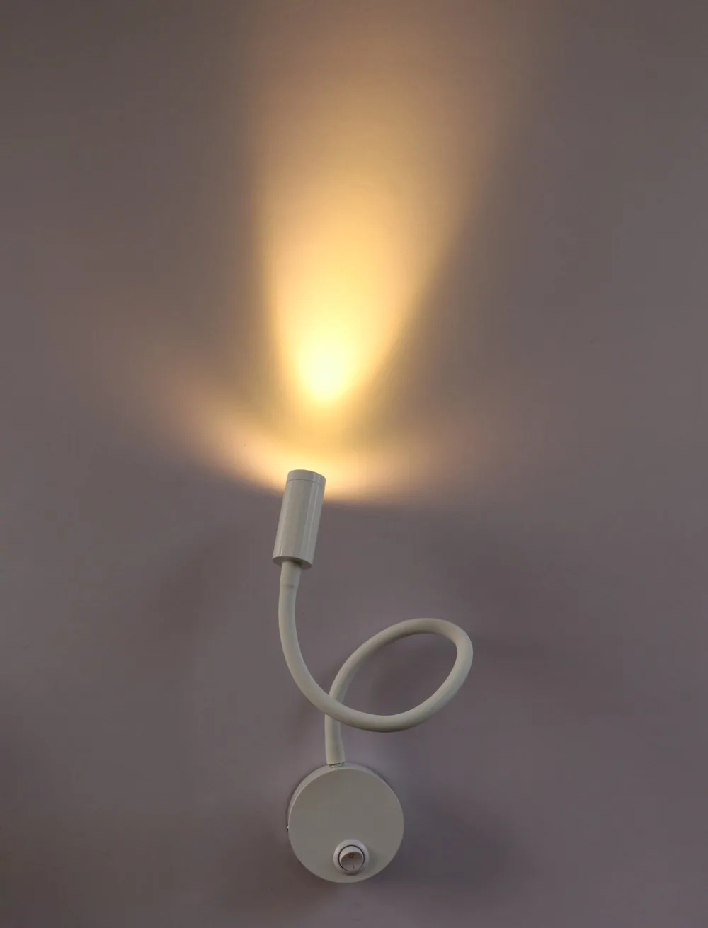 Soft Pipe 3W LED Wall Mount Lamp Fixture Picture Light ON/OFF Button Lighting Showcase Spotlight White Shell Bedroom Store Hotel | Лампы и