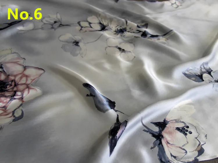 

Комплект постельного белья из шелка тутового шелкопряда