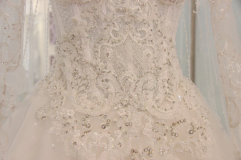 LS45880 Королевское свадебное платье с длинной накидкой кружевное милое бальное