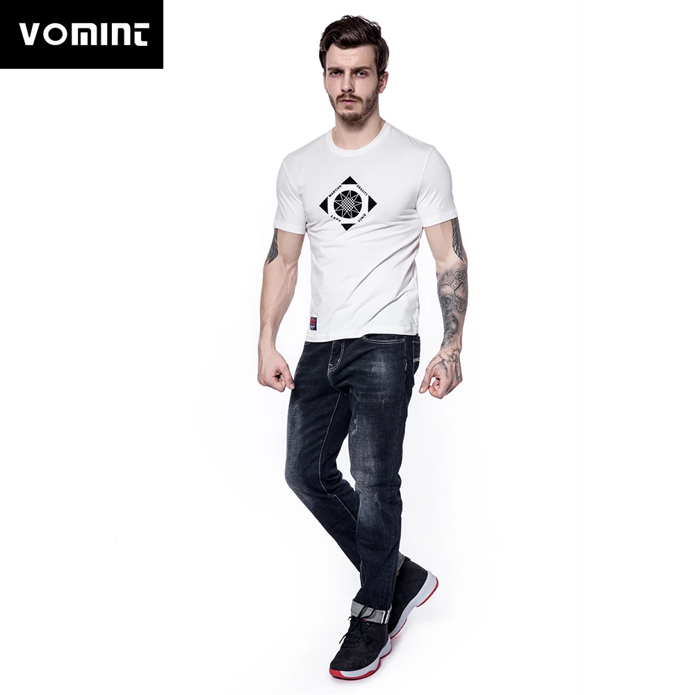 Vomint 2018 новые летние мужские лайкра Футболки короткий рукав графический Винтаж