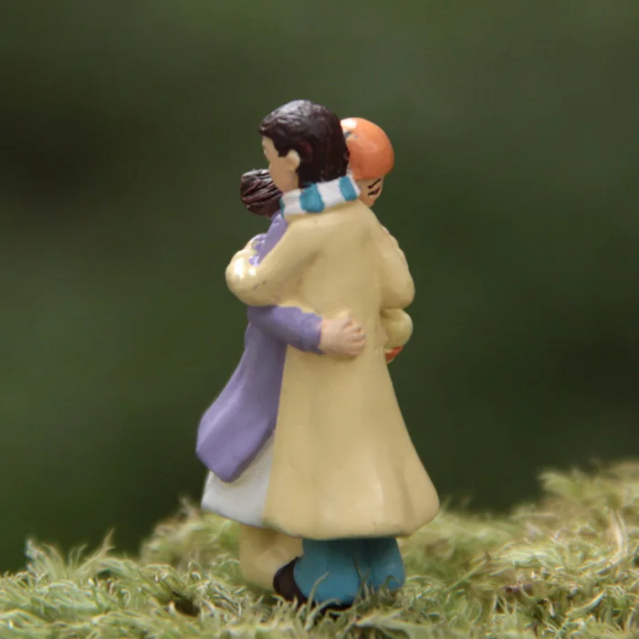 Экшн-фигурка для пары обнимающая руки самостоятельного творчества 3 6 см