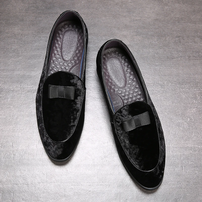 Yomior Flock Pointed Toe Men Leather Shoes New Dress Shoes Handmade Loafers Formal Shoes Business Suit Wedding Shoes Big Size