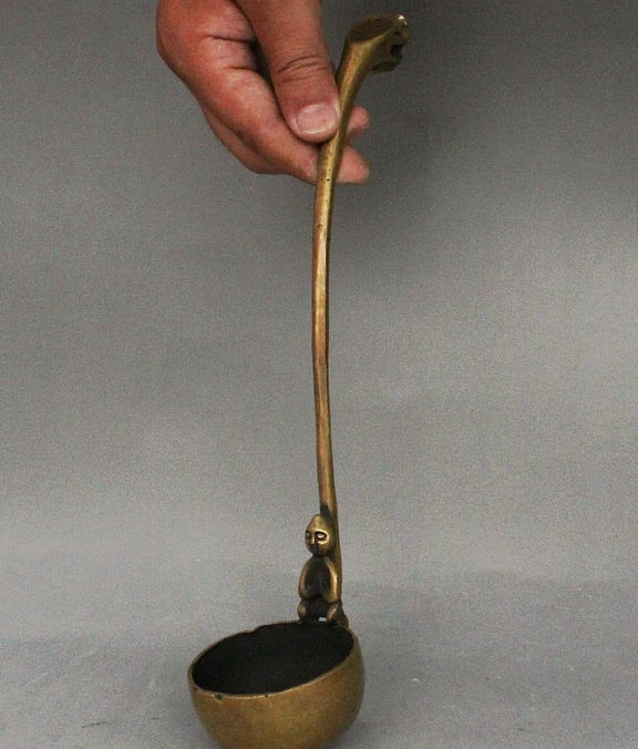 Chinese Dynasty Palace Pure Bronze Dragon Head Handle People Scoop Statue | Дом и сад