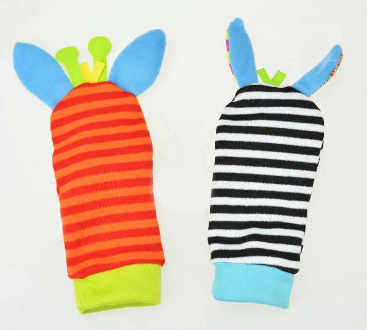 Новинка 2017 года модные мягкие погремушки на запястье для новорожденных