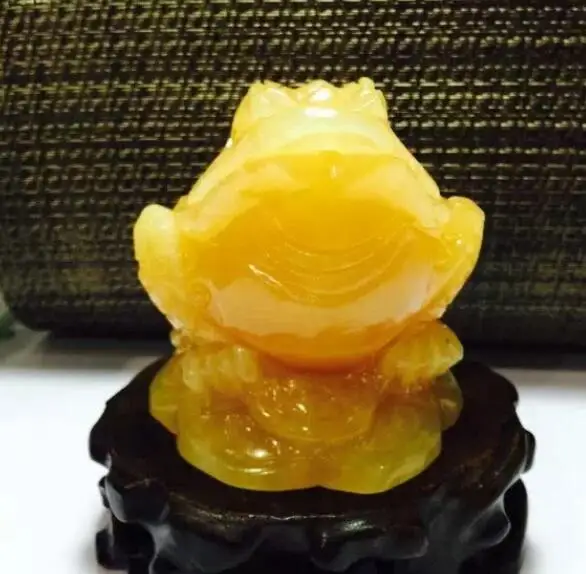 

New Natural Crystal Brazil Topaz jade Gold Decoration Gifts Office Decoration Lucky Transfer