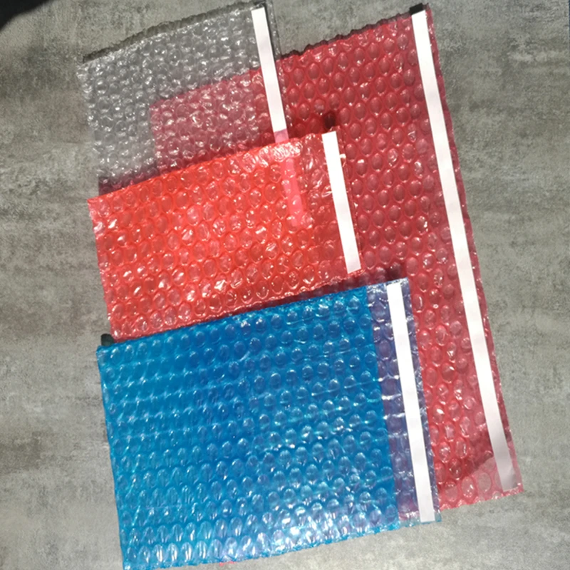 Полиэтиленовые Самоуплотняющиеся конверты из пузырчатой пленки 15*18 см + 3/50 шт. 10