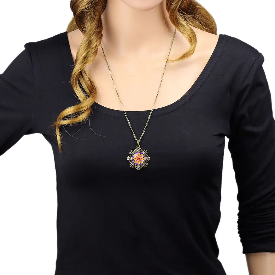 NingXiang Retro Flower Pendant Buddhism OM Symbol India Mandala Necklace For Women Glass Cabochon Zen Picture | Украшения и
