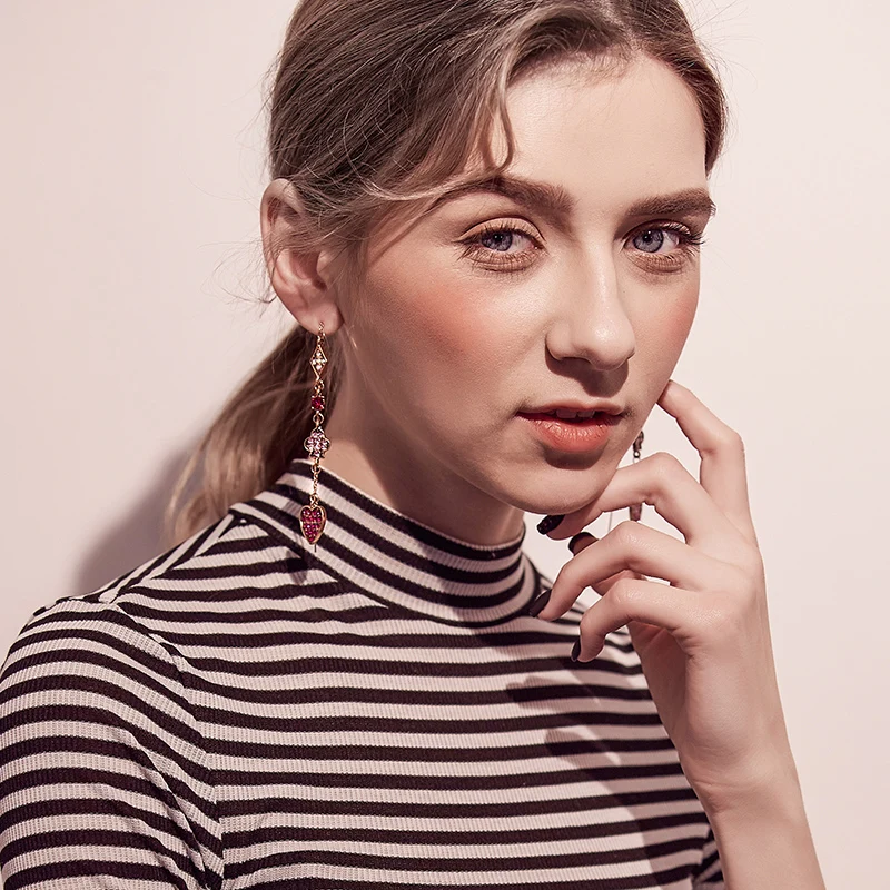 Новый стиль Китайские игральные карты четыре узора простой дизайн кулон в форме