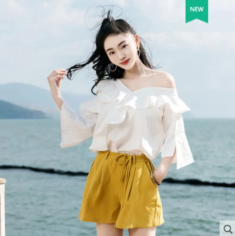 

New Chic Summer Korean Women's Tops Fashion Skew Collar Off Shoulder Ruffles Shirt Chiffon Sexy Streetwear women's tunic Top