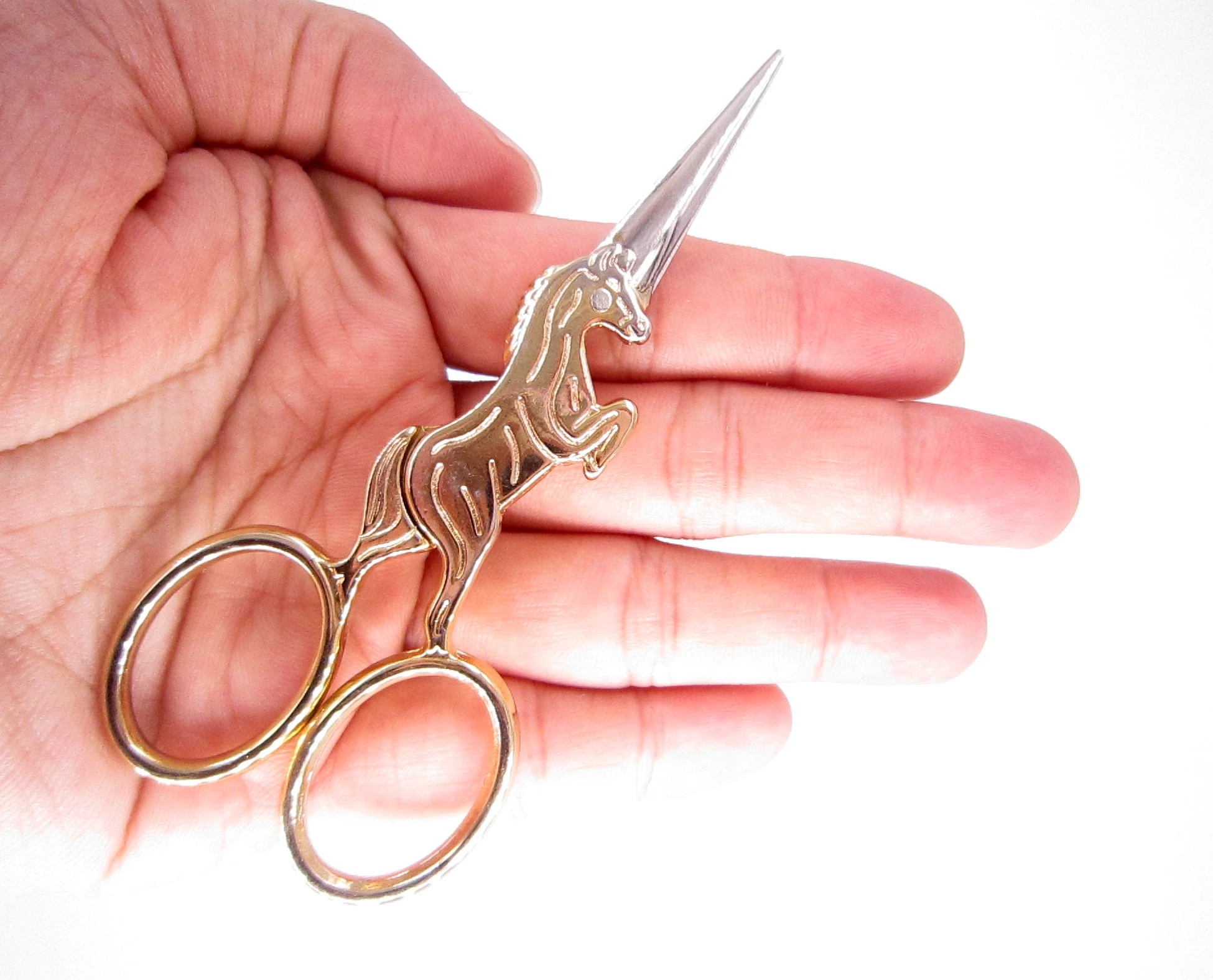 Вышивка крестиком в виде лошади искусственное шитье рукоделие винтажная нить