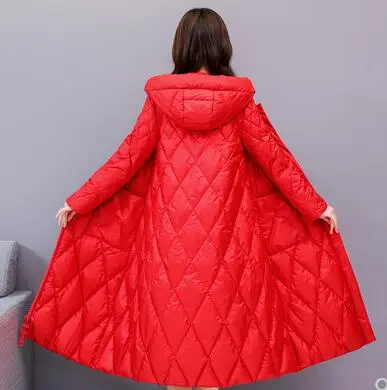 red Новинка, женский зимний пуховик, хлопковые куртки, женское длинное пальто с капюшоном, высокое качество, Толстая теплая парка, верхняя одежда, элегантное тонкое пальто большого размера - Цвет: red