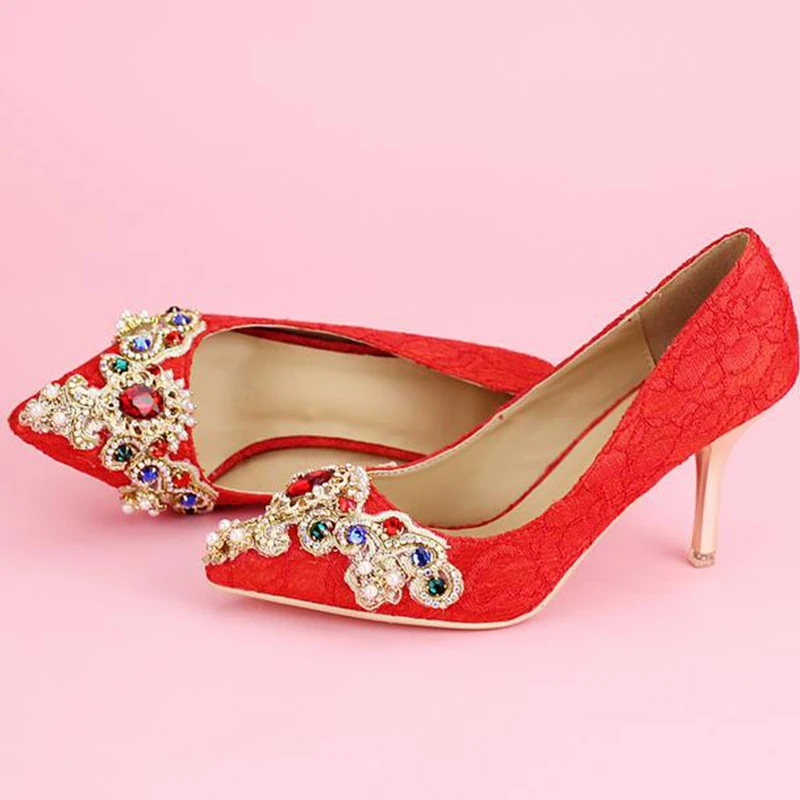 Весна 2017 невесты свадебные туфли красные с золотой кружева ручной красный на
